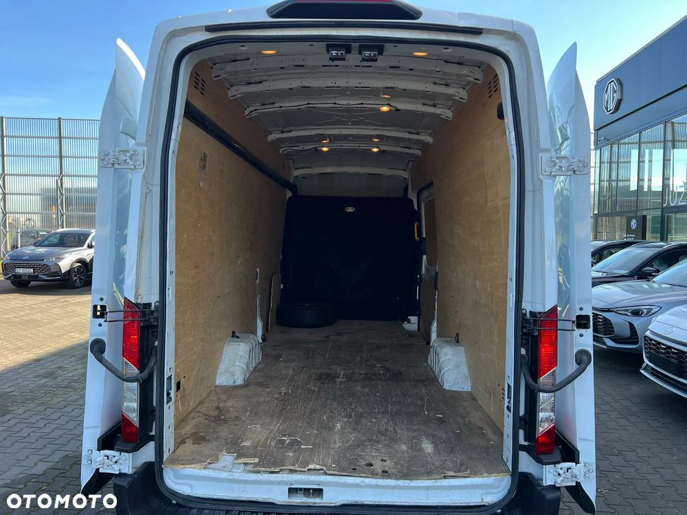 Ford transit - 15