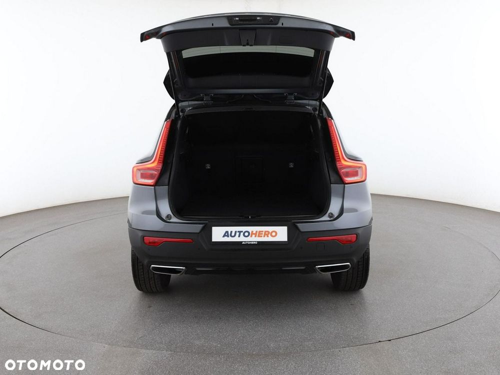 Volvo XC 40 D3 SCR R-Design - 20