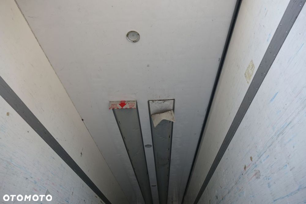 Chereau CHŁODNIA / CARRIER VECTOR / OSIE BPW / OŚ PODNOSZONA / KOSZ I KOŁO ZAPASOWE  / - 26