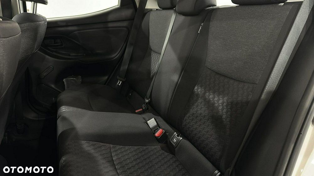 Toyota Yaris 1.0 Comfort - 12