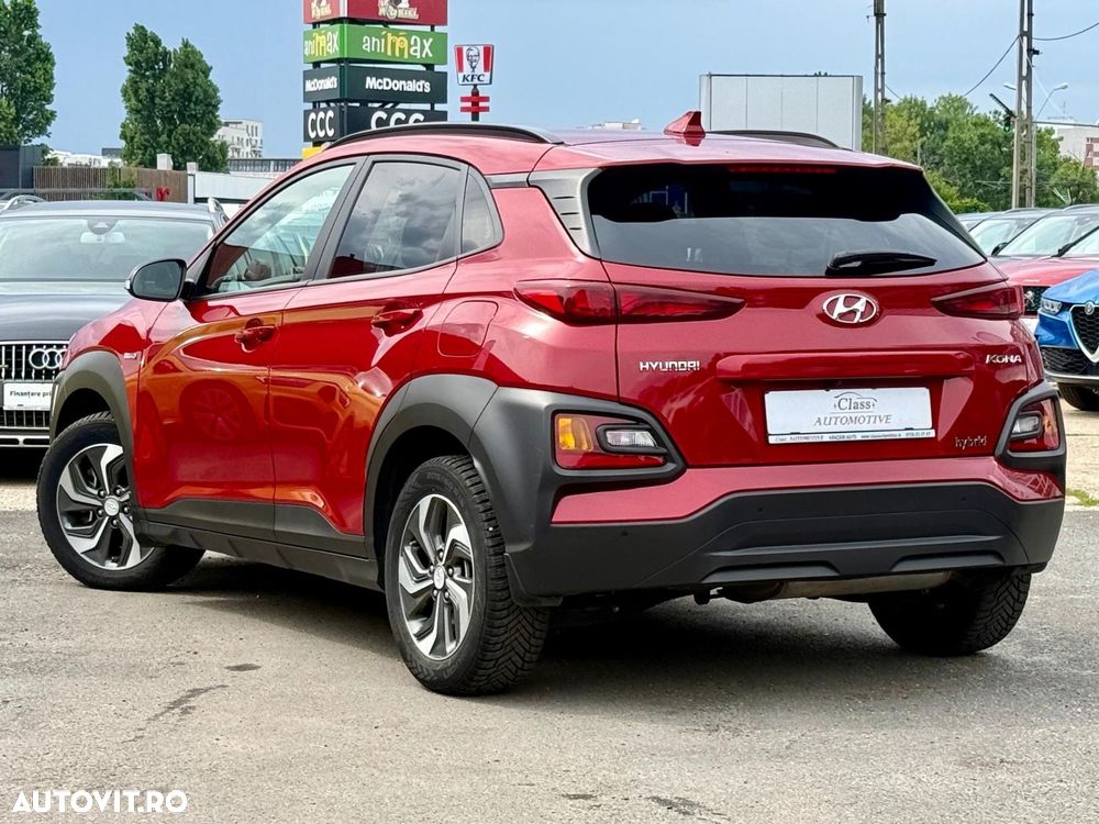 Hyundai KONA - 27