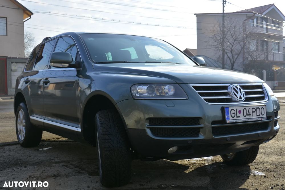 Volkswagen Touareg - 2