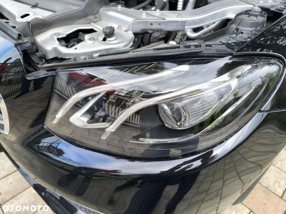 Mercedes-Benz Klasa E 200 d Business Edition 9G-TRONIC - 17