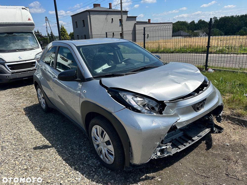 Toyota Aygo X 1.0 VVT-i Comfort CVT - 1