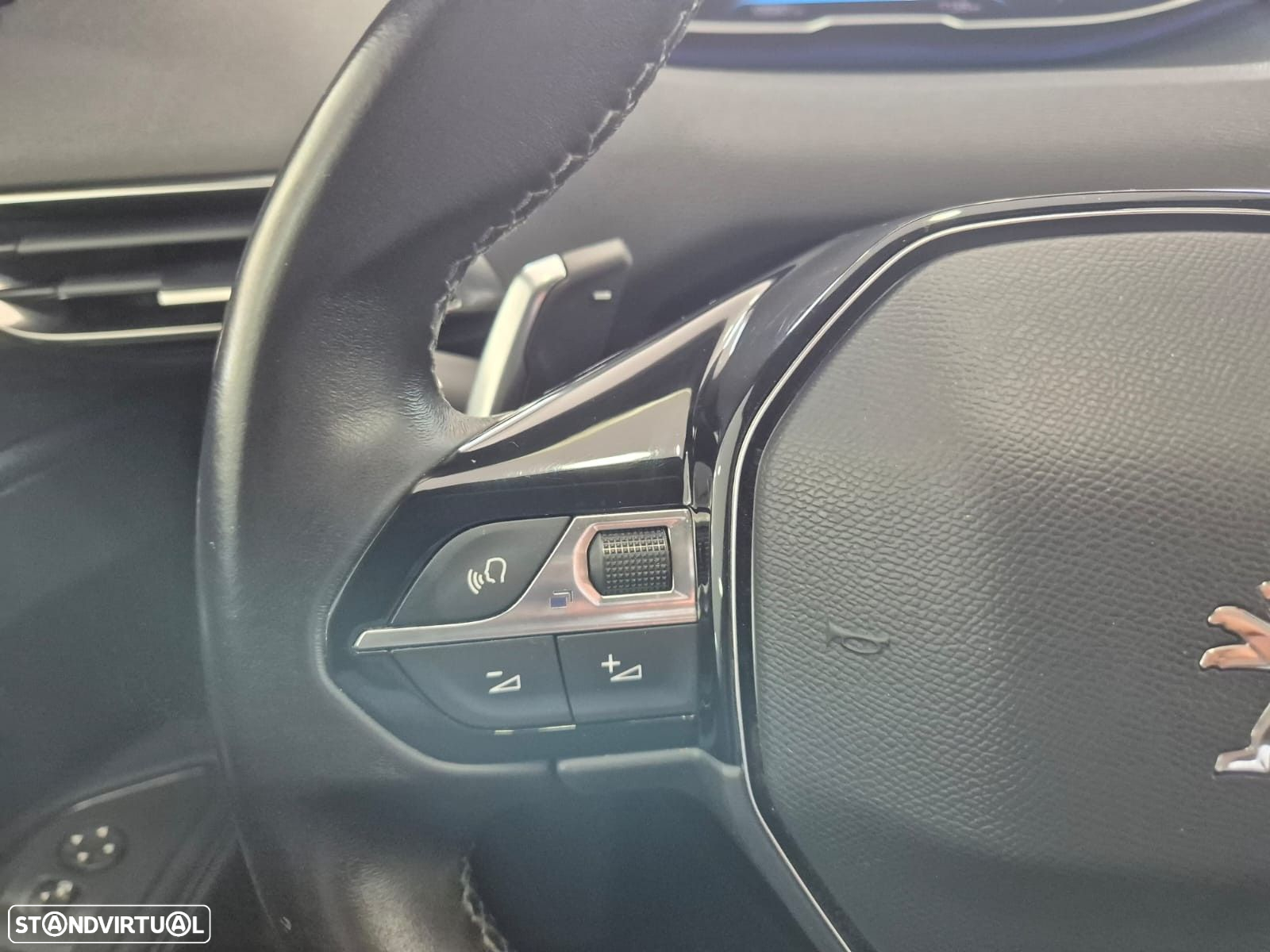 Peugeot 3008 1.5 BlueHDi Allure EAT8 - 17