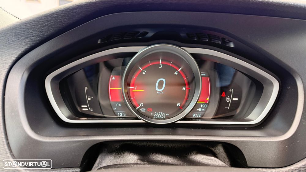 Volvo V40 1.6 D2 Eco Momentum - 13