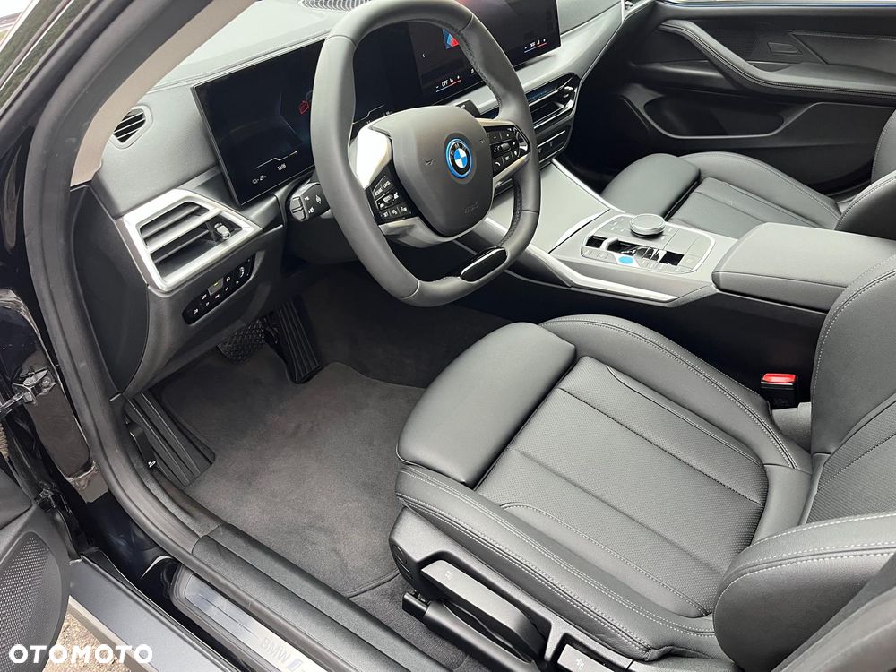 BMW i4 80.7kWh eDrive 35 - 11