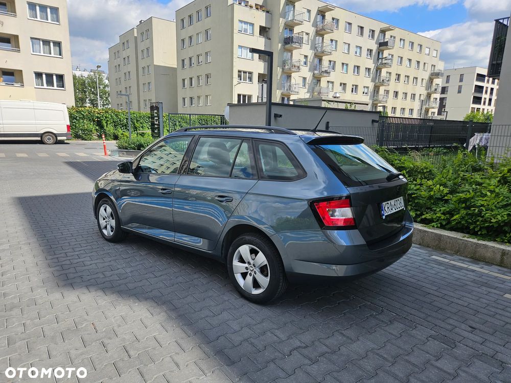 Skoda Fabia 1.2 TSI Style - 6