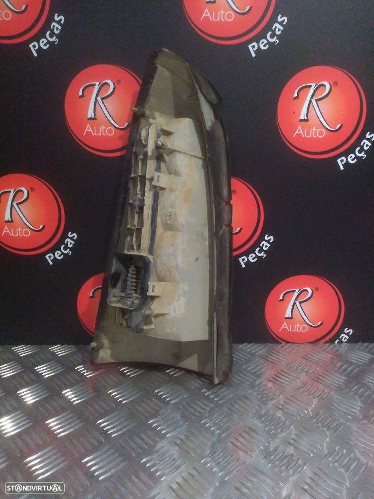 Friso Farolim Stop Drt Lancia Lybra Sw (839_) - 1