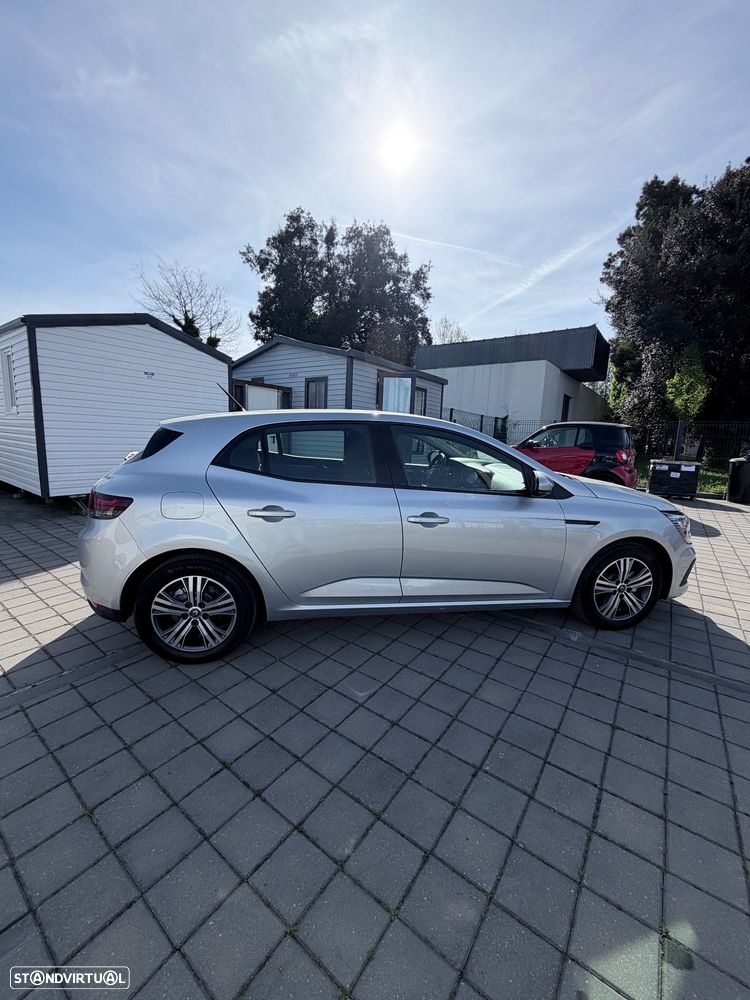 Renault Mégane 1.5 Blue dCi Limited - 5