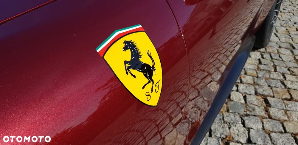Ferrari Roma - 8