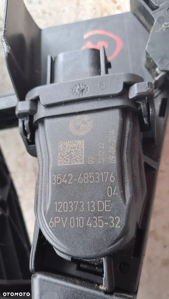 BMW 1 F21 F20 14r POTENCJOMETR PEDAŁ GAZU 6853176-04 - 2