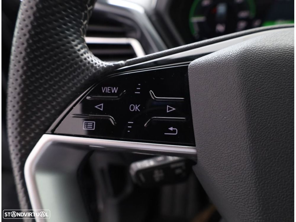 Audi Q4 e-tron 45 82 kWh - 32