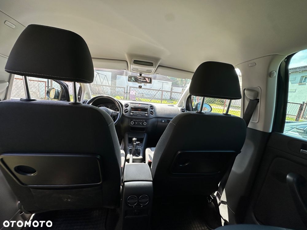 Volkswagen Golf Plus 1.6 TDI Highline - 8