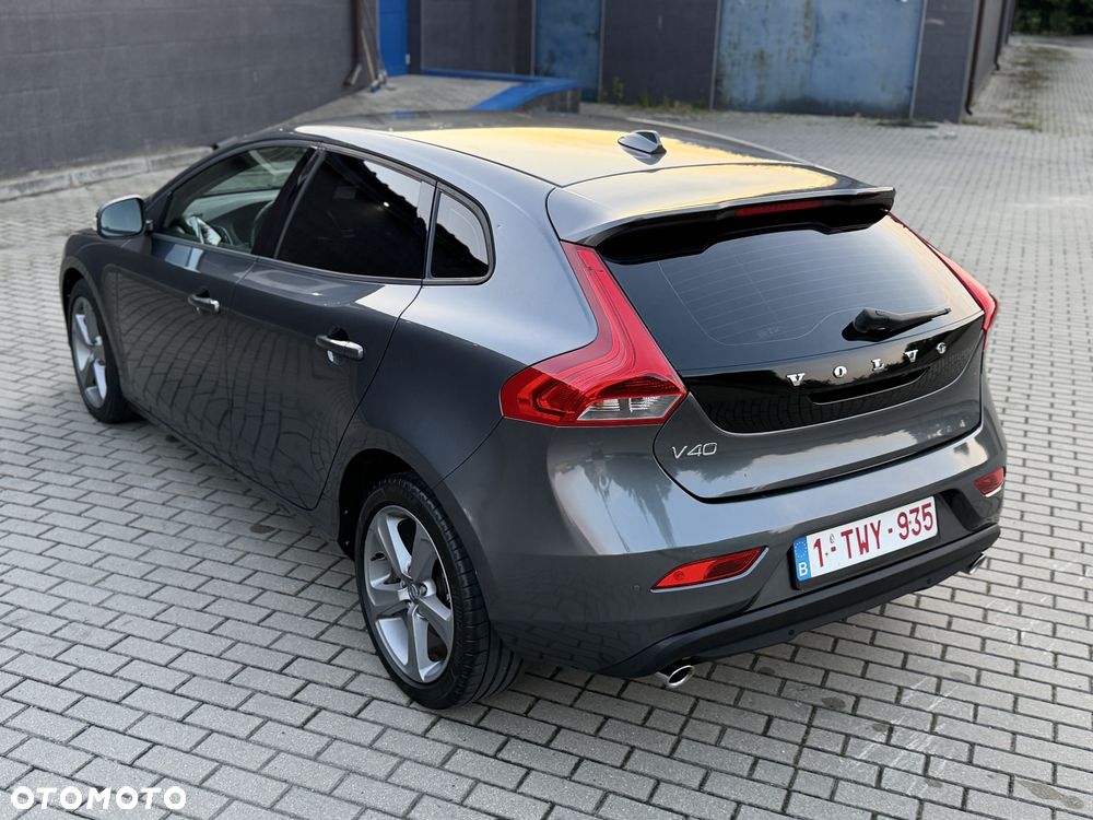 Volvo V40 - 4
