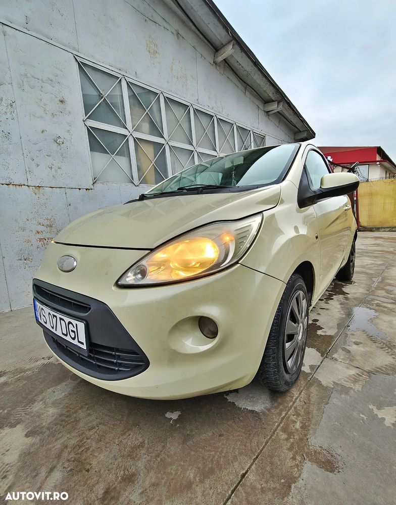 Ford Ka 1.2i Ambiente - 1