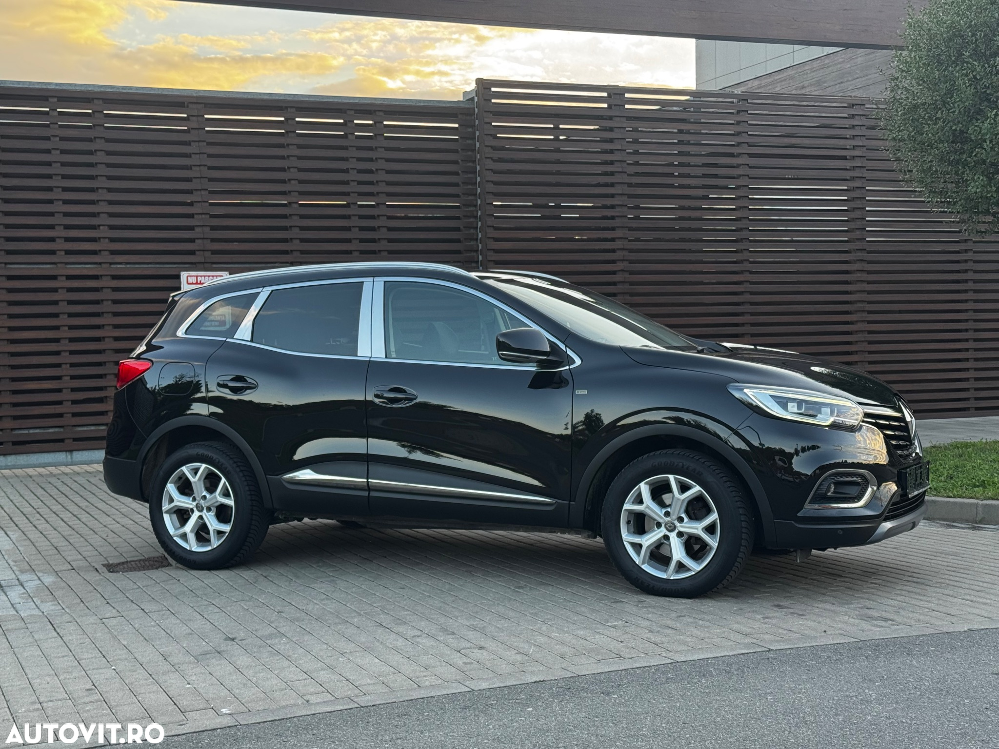 Renault Kadjar TCe 160 GPF BOSE EDITION - 13