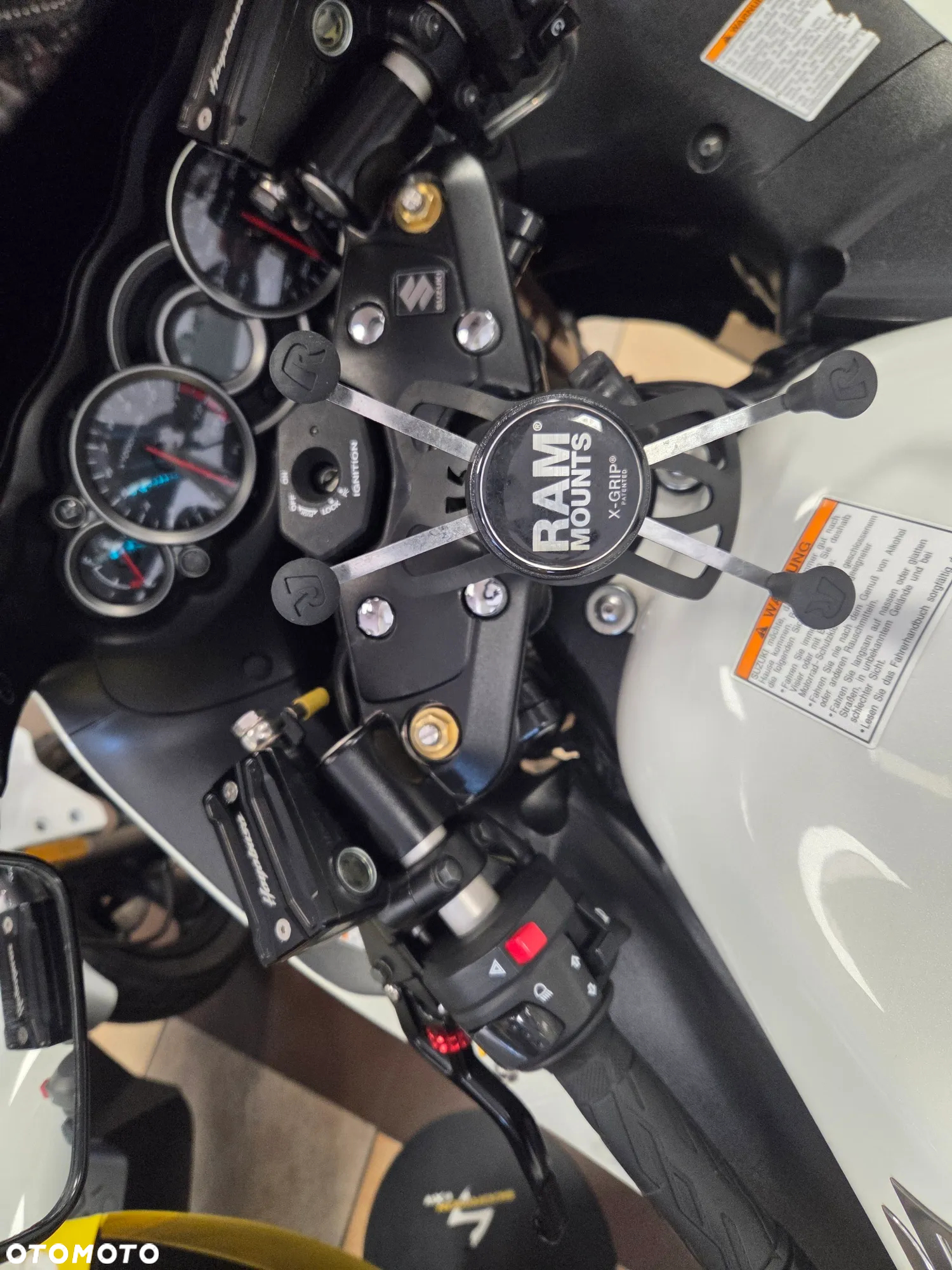 Suzuki Hayabusa - 14