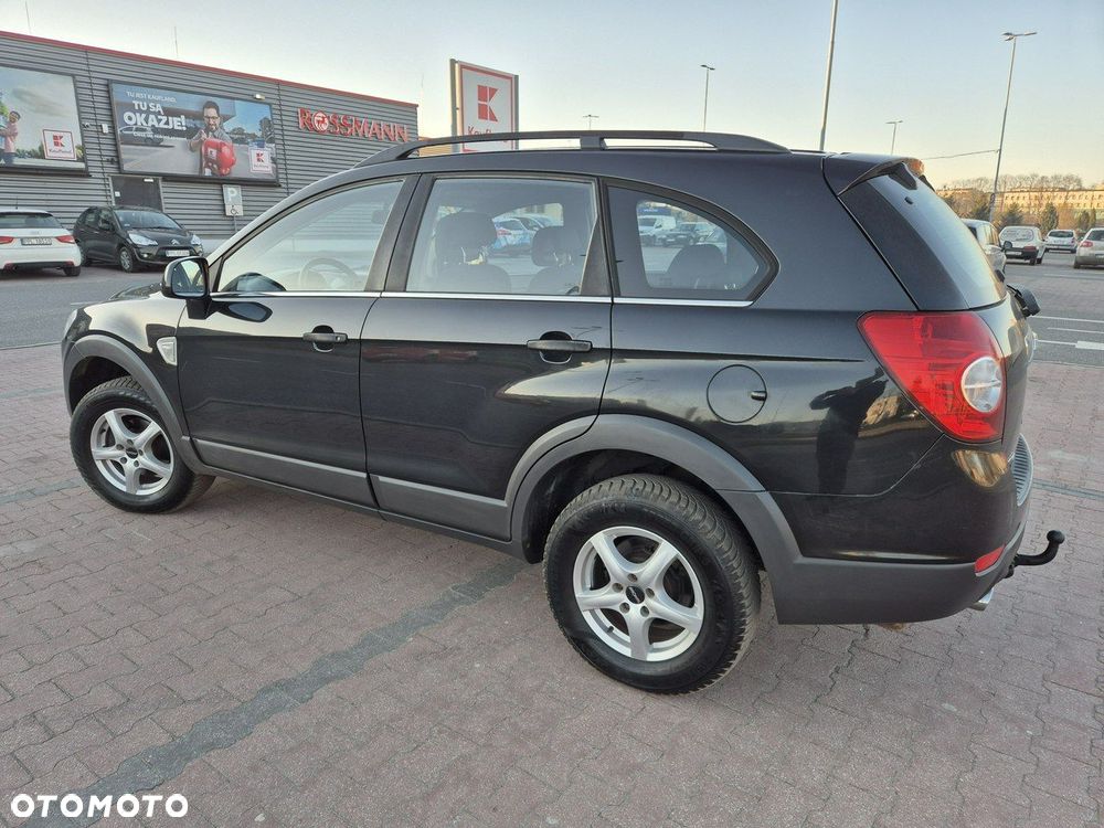 Chevrolet Captiva - 38