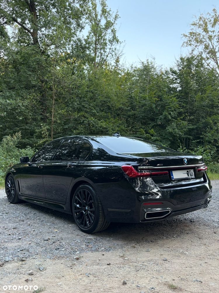 BMW Seria 7 750d xDrive sport - 2