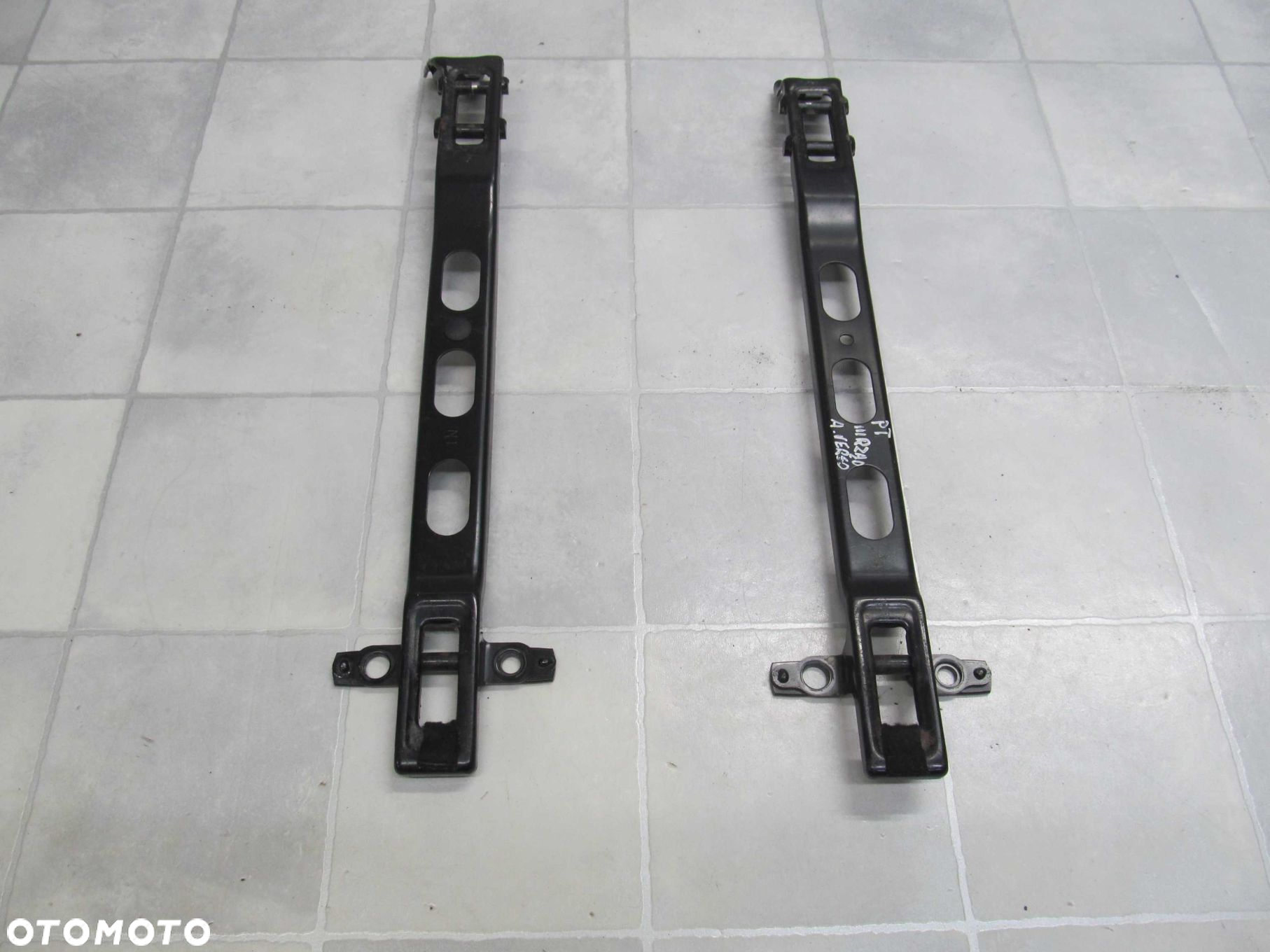 TOYOTA AVENSIS VERSO MOCOWANIE FOTELA TYL III RZAD PRAWY 01-07 - 8
