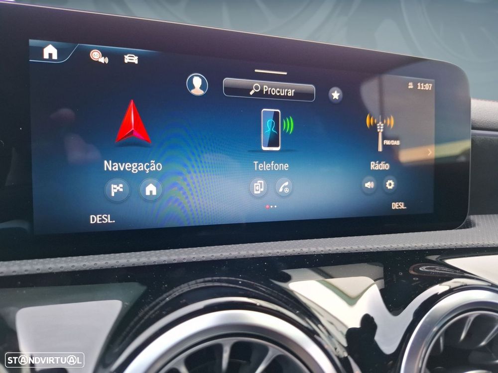 Mercedes-Benz CLA 180 d Shooting Brake AMG Line Aut. - 24