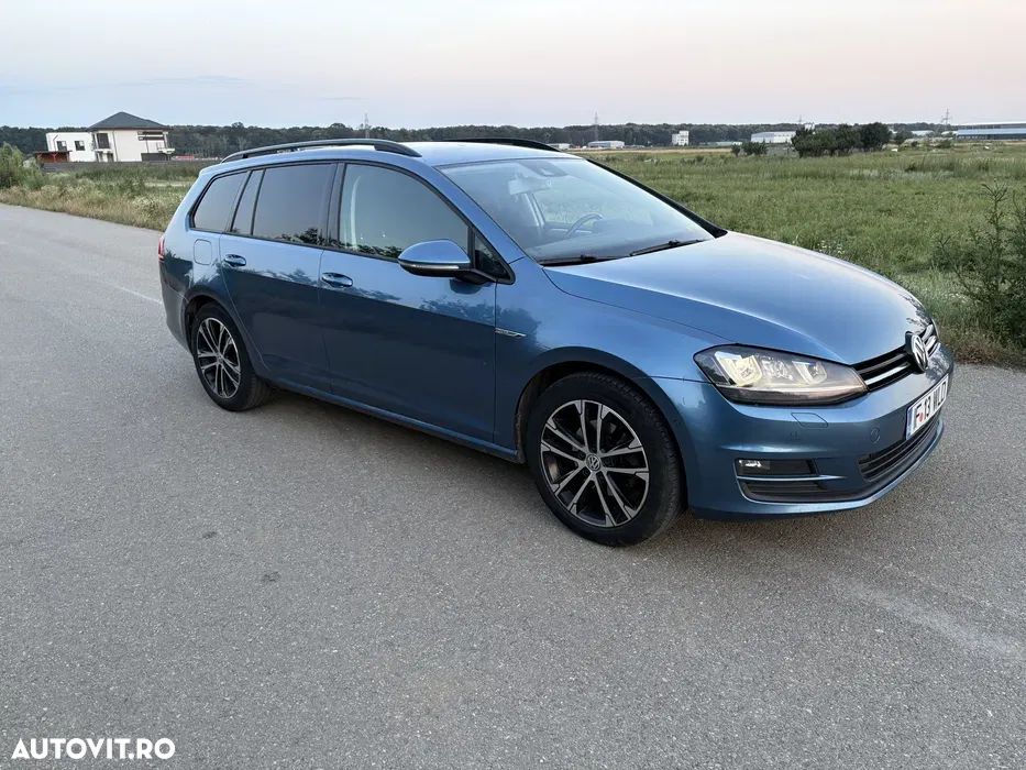 Volkswagen Golf 1.6 TDI BlueMotion Technology Cup - 1