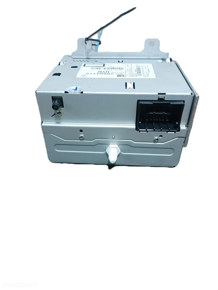 OPEL INSIGNIA A 08-17 1,8 B radioodbiornik radioodtwarzacz radio 20984175 * - 5