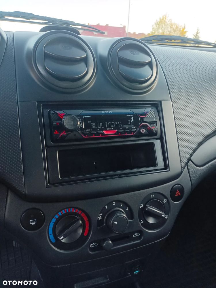 Chevrolet Aveo 1.2 16V Base - 16