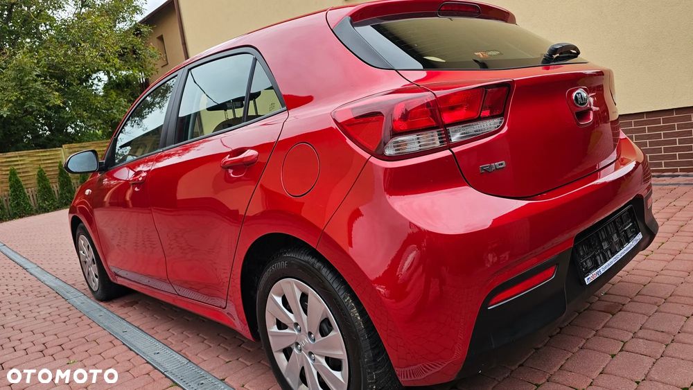 Kia Rio 1.2 L Business Line - 23