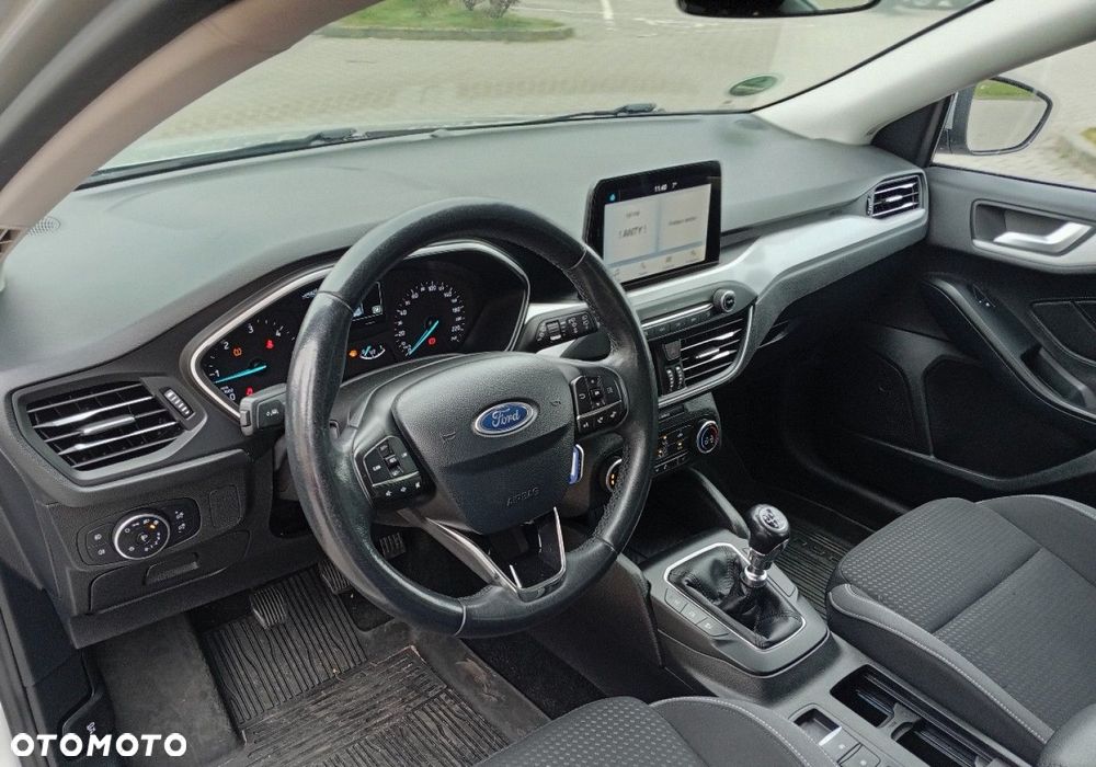 Ford Focus - 19