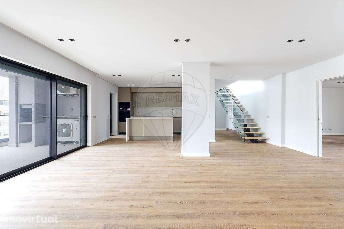 Apartamento T4 para venda - Grande imagem: 3/24