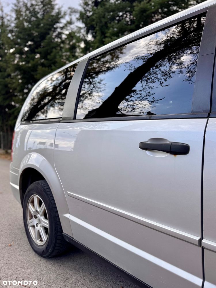 Chrysler Grand Voyager 2.8 CRD Automatik LX - 7