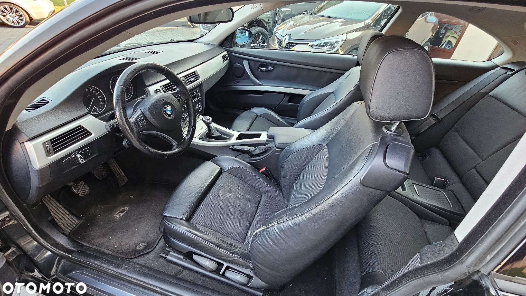 BMW Seria 3 320d Coupe - 23