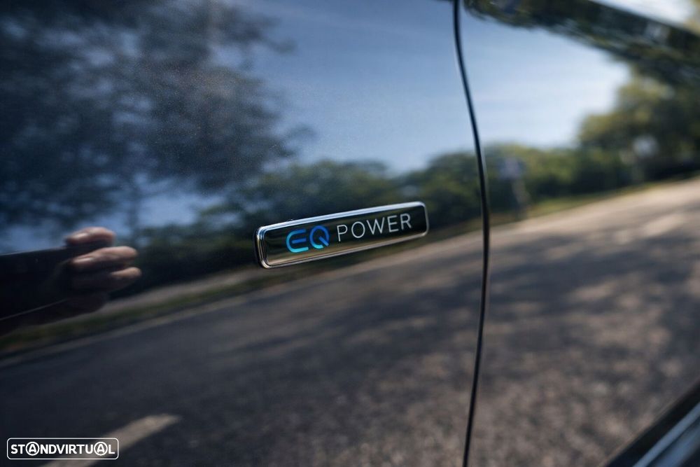 Mercedes-Benz C 300 de AMG Line - 4