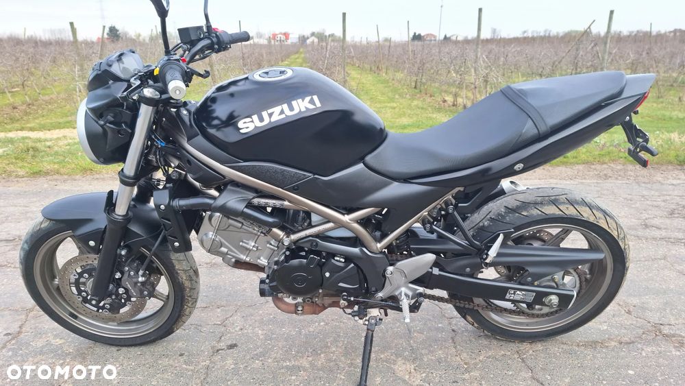 Suzuki SV - 23