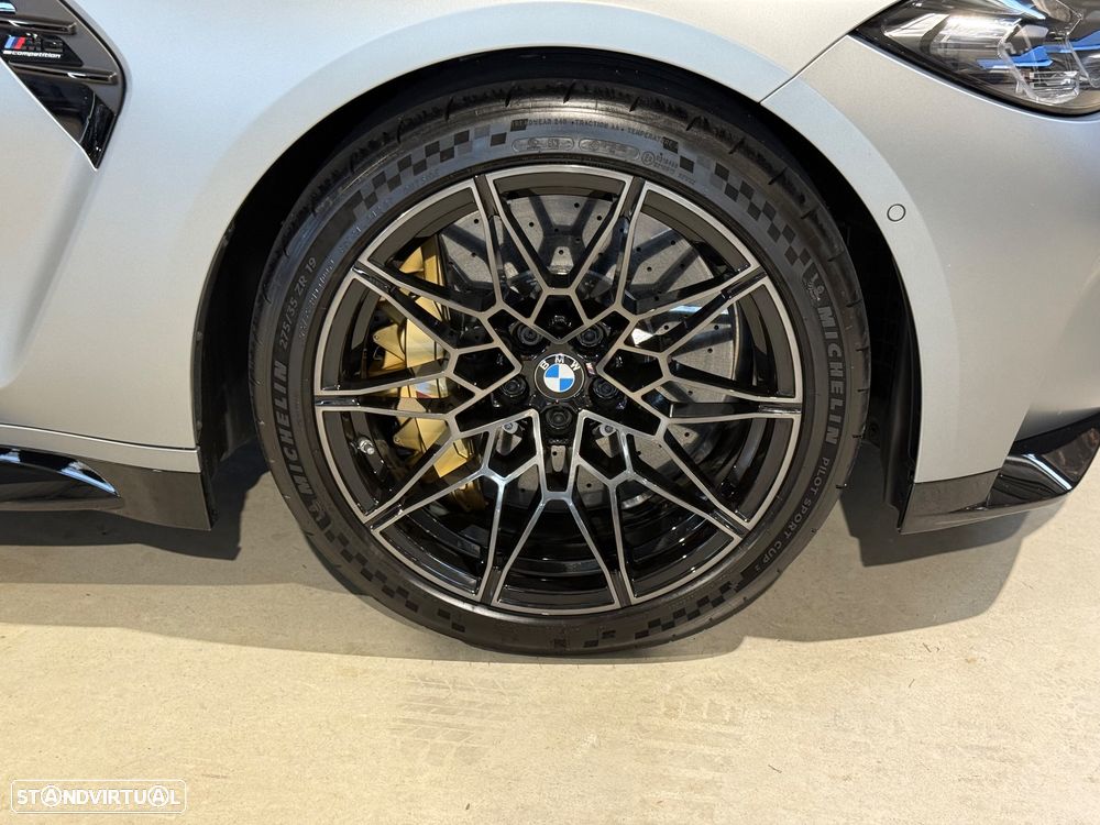 BMW M3 Competition xDrive - 19
