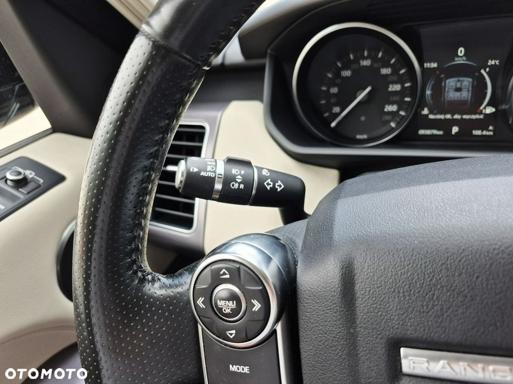 Land Rover Range Rover Sport D300 (SDV6) HSE - 34