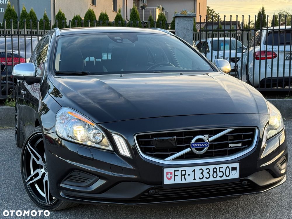 Volvo V60 T6 AWD Geartronic RDesign - 5