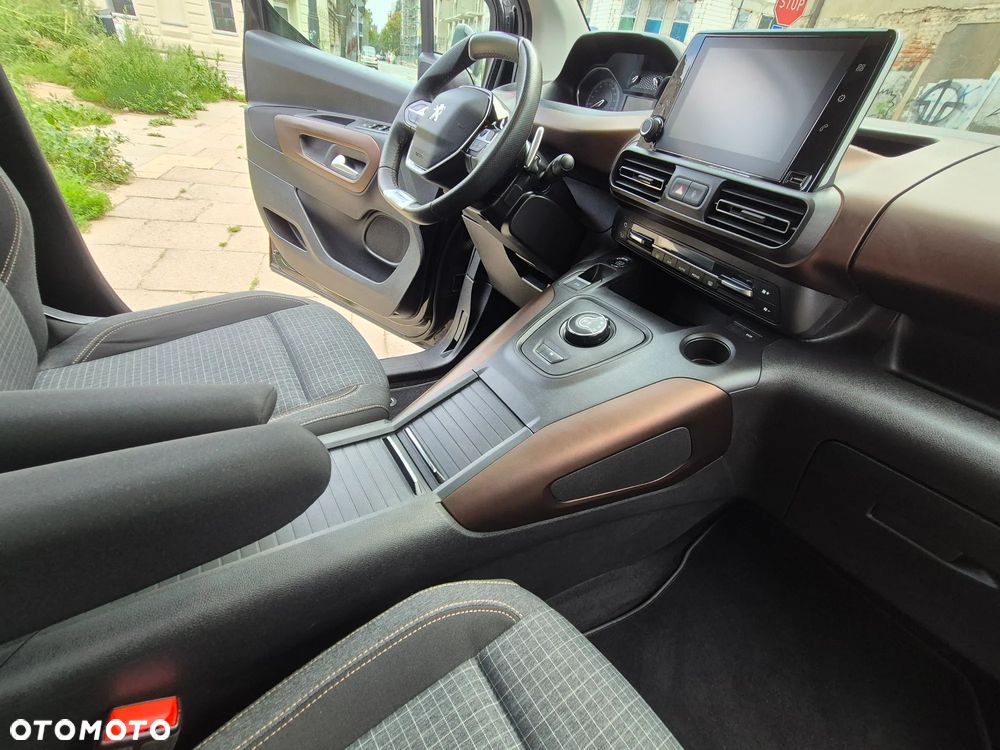 Peugeot Rifter PureTech 130 L1 EAT8 GT - 13