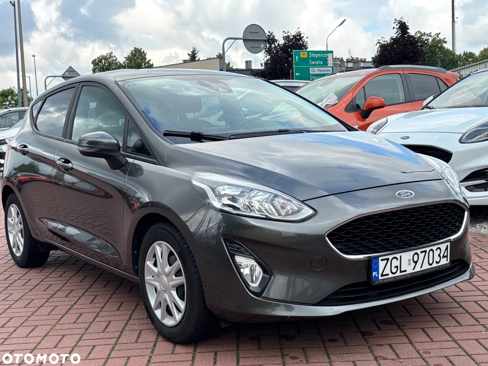 Ford Fiesta 1.0 EcoBoost S&S COOL&CONNECT - 2