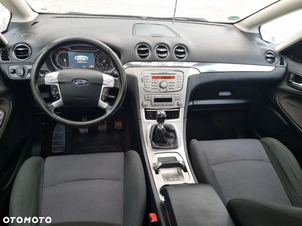 Ford S-Max 2.0 TDCi Titanium - 16