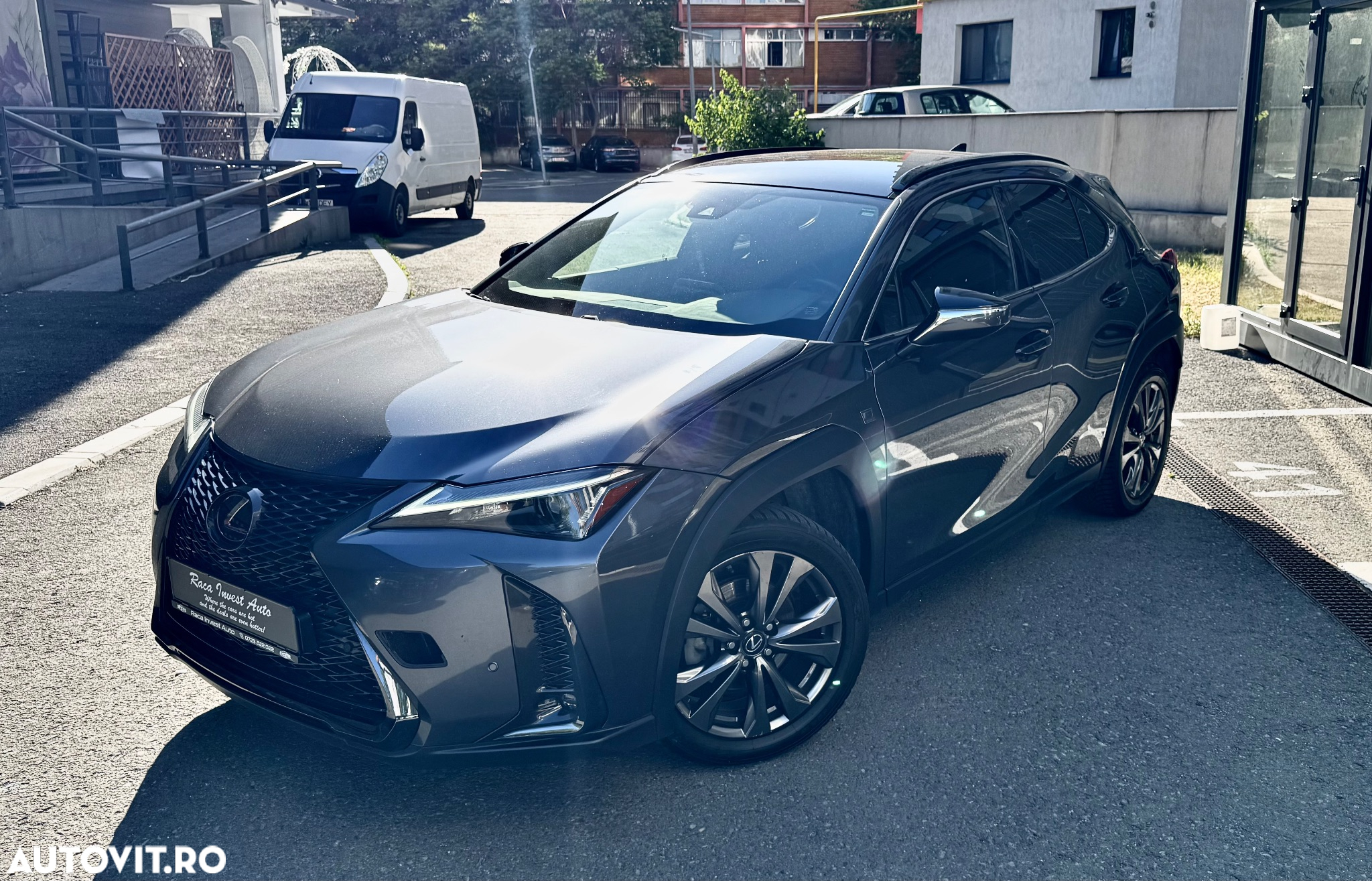 Lexus UX 250h 2.0L HEV 20H- (178 HP) 4X4 CVT F Sport - 3