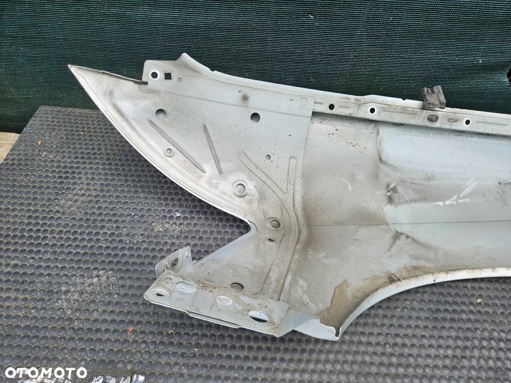 Błotnik Prawy Przod Przedni Srebrny Nadkole LY7W Audi A6 C6 Przed Lift - 36