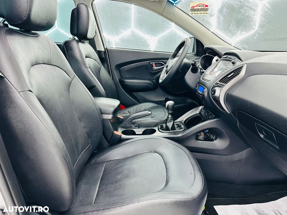 Hyundai ix35 1.7 CRDI 2WD Fifa World Cup Edition - 16