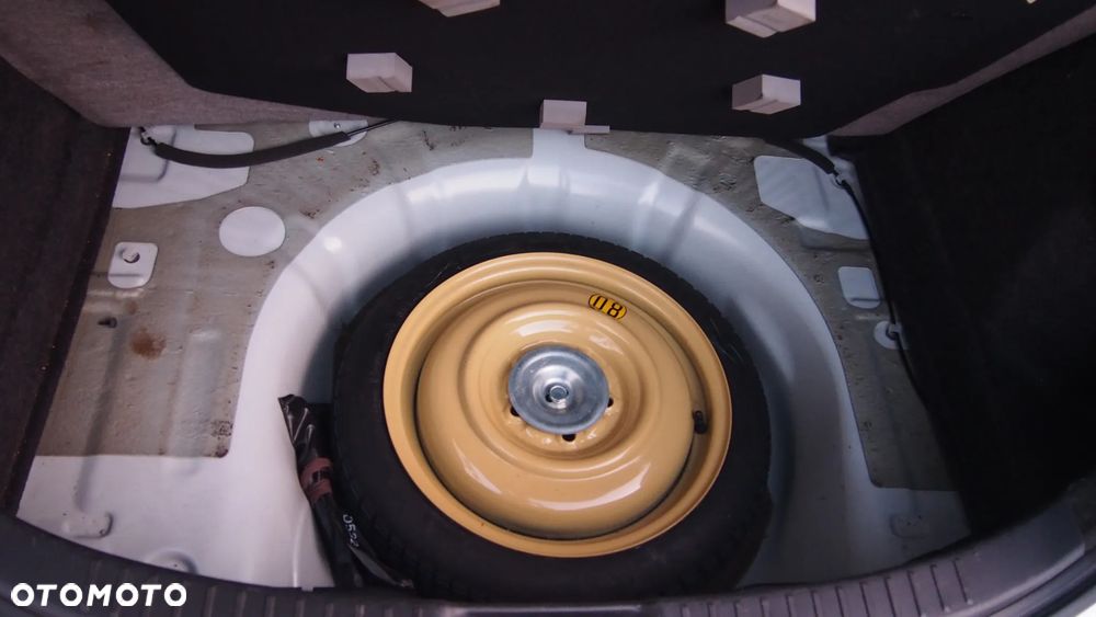 Mazda 3 1.6 MZR Exclusive-Line - 18