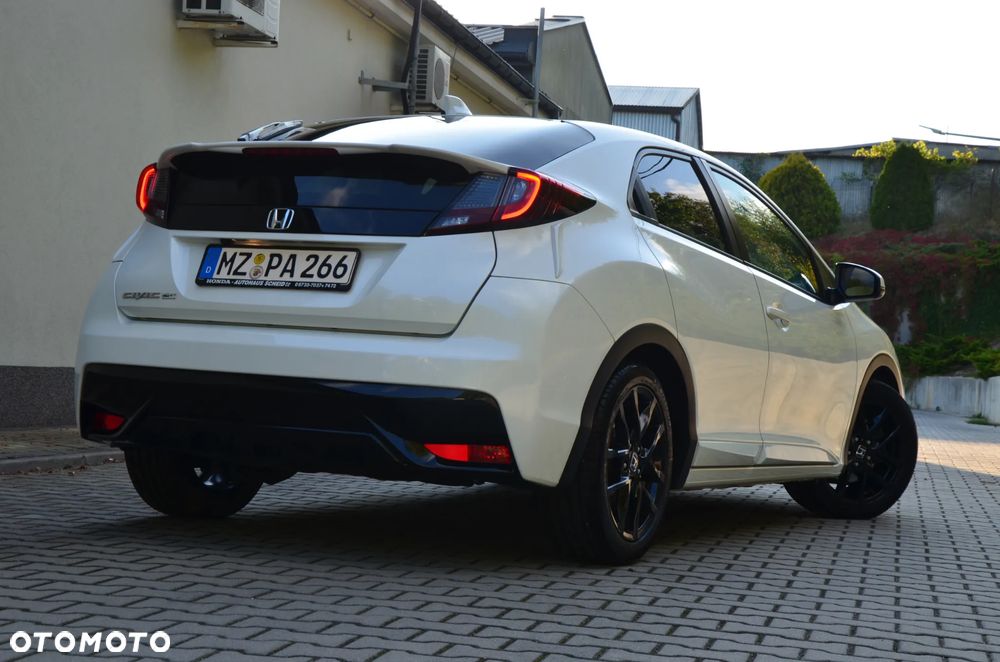 Honda Civic 1.8i-VTEC Sport - 5