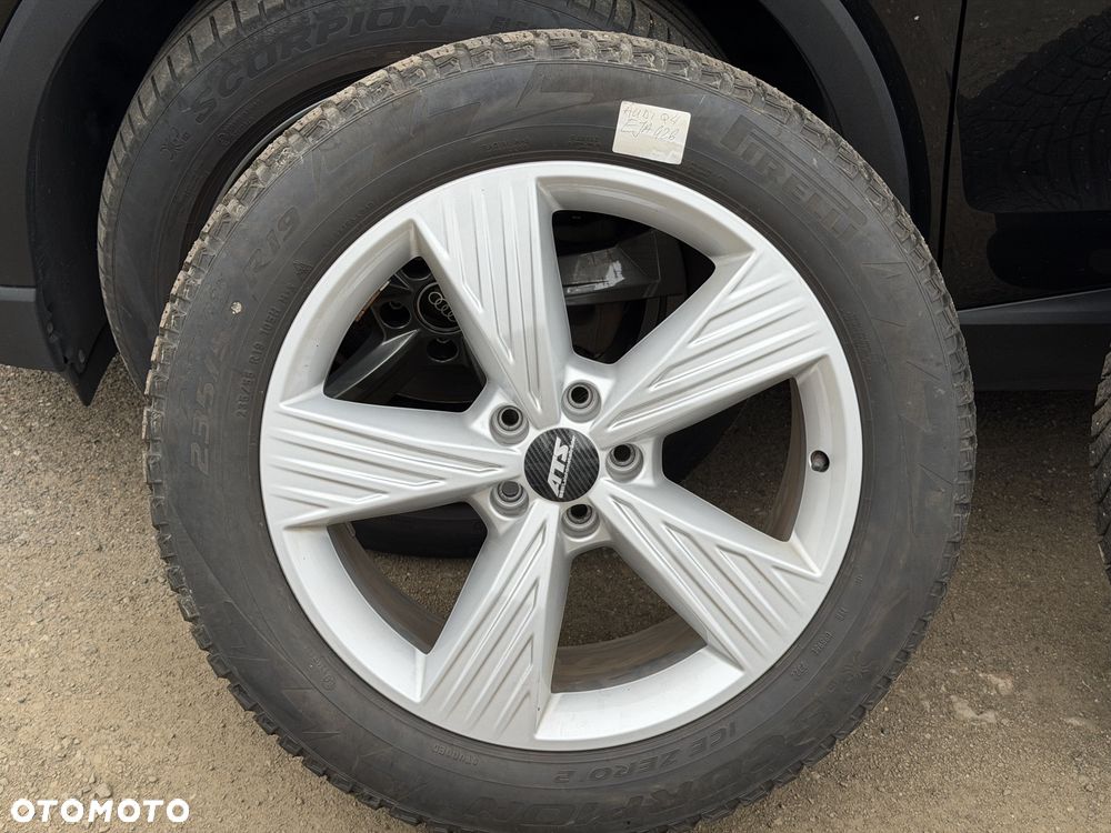Audi Q4 e-tron 40 - 32