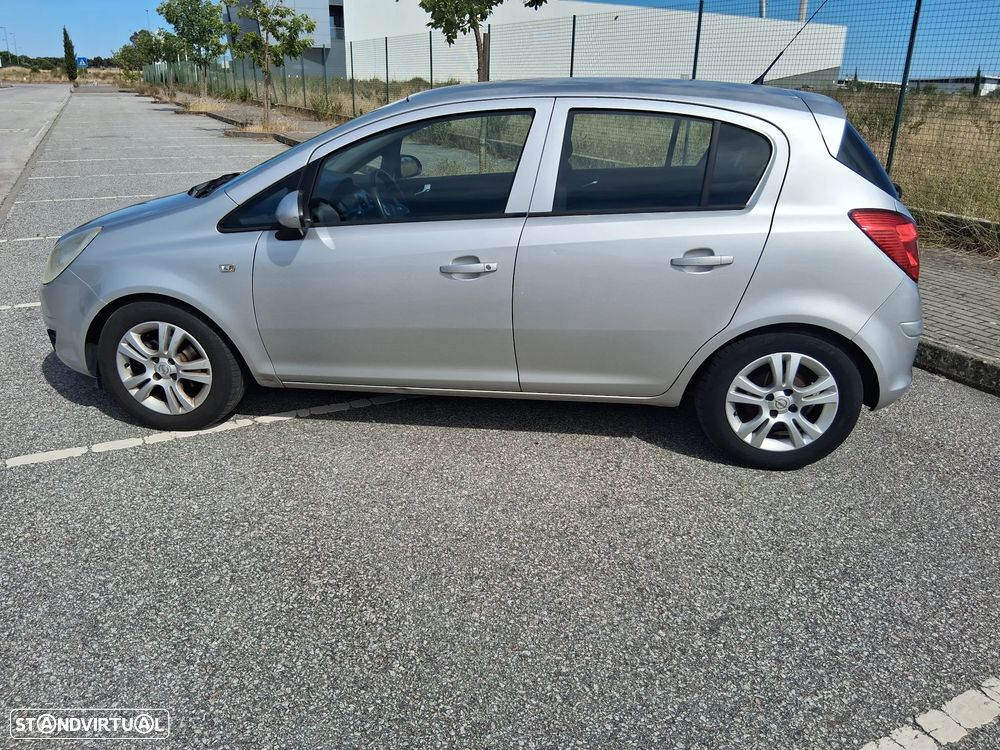 Opel Corsa 1.3 CDTI Enjoy EcoFLEX - 4