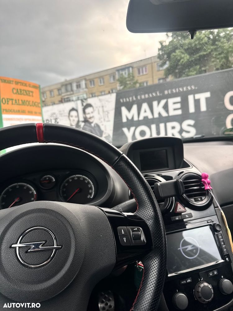 Opel Corsa 1.4i Cosmo - 14